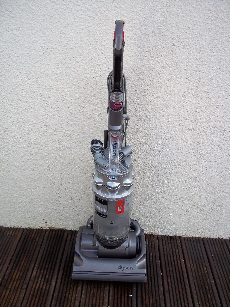 Dyson Dc14 Animal Vacuum Cleaner Fully cleaned and refurbished SILVER