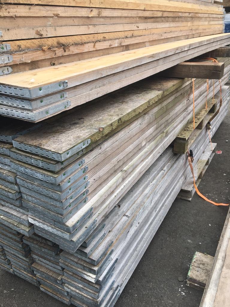 Scaffold Boards 3.9metre Second Hand. Great Condition. in Temple