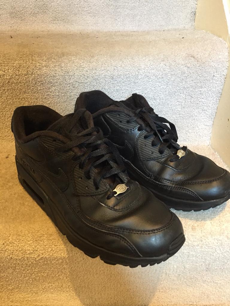 air max 90 size 9 leather air max 90 size 9 leather