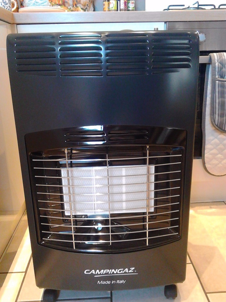 Campingaz IR 5000 Gas Heater with cover in HollandonSea, Essex