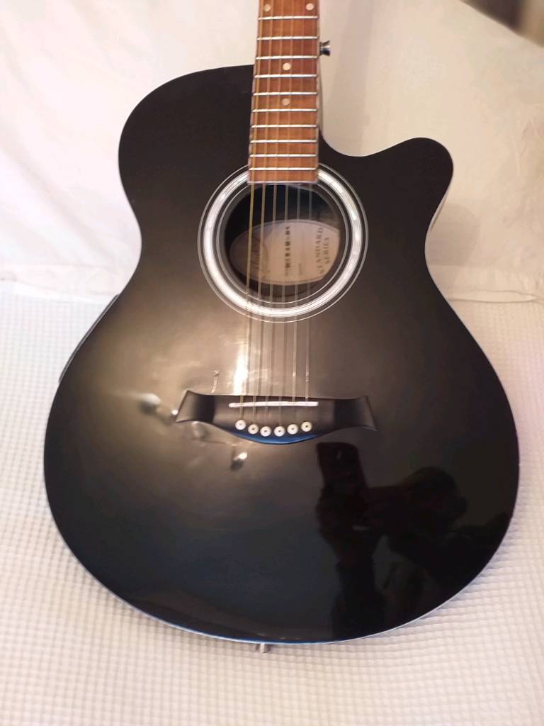 Hudson semi acoustic in Bedwas, Caerphilly Gumtree