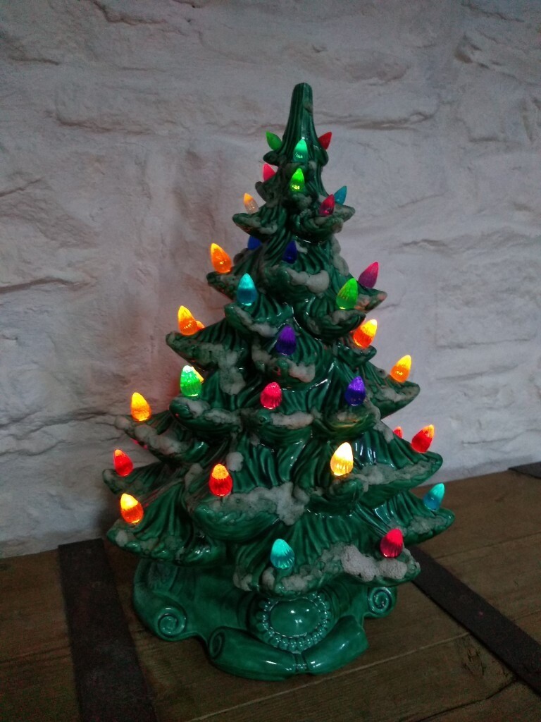 Vintage Retro Ceramic Christmas Tree. Lamp Light Base. Lights Up. Large