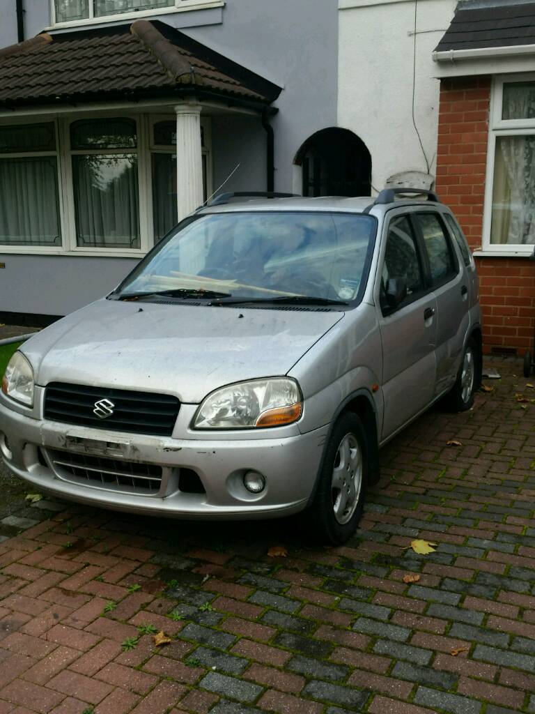 Suzuki ignis 2001