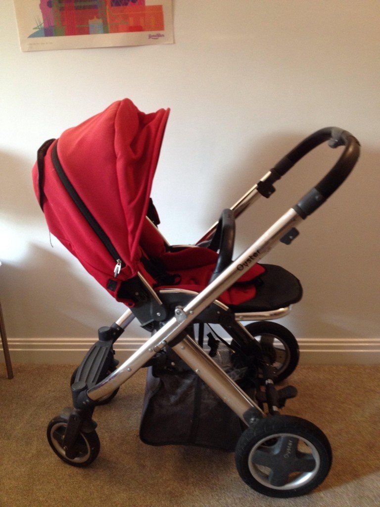 Oyster Pram Travel System with Stroller / Carry Cot / Car Seat