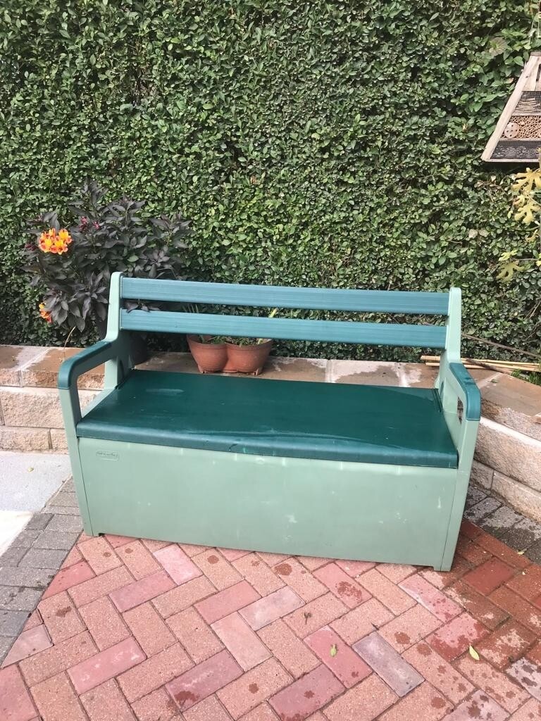 plastic garden seats and benches