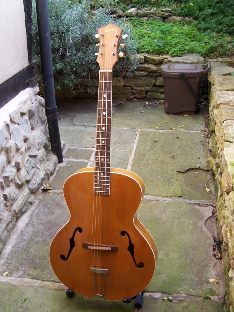 Rare Gibson Cromwell acoustic Archtop Jazz guitar 1938 in Tewkesbury