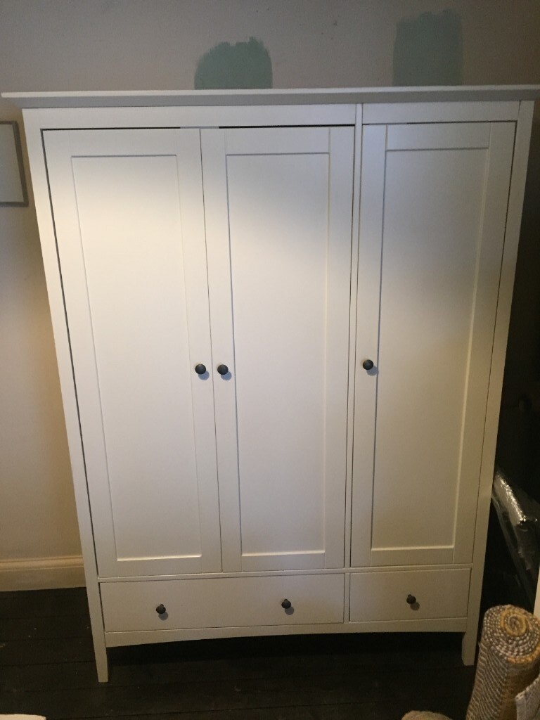 Large Ivory Cream Hastings Wardrobe Three Door Hanging Shelves Drawers in Clapham, London