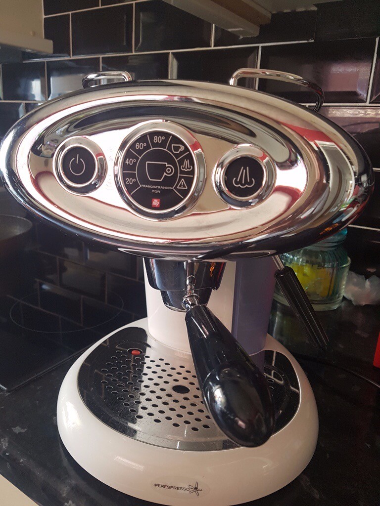 Illy X7.1 Expresso Coffee machine in Portslade, East Sussex Gumtree