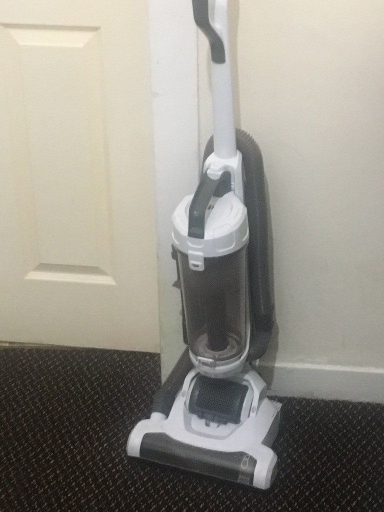 Simple Value Bagless Vacuum Cleaner in Dundee Gumtree