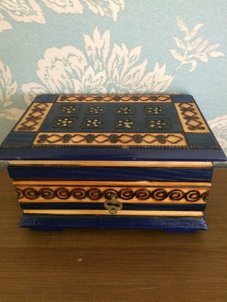 HANDMADE KEEPSAKE BOX WITH KEY in Liverpool, Merseyside Gumtree