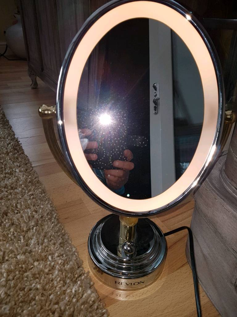 Revlon light up mirror in Crook, County Durham Gumtree