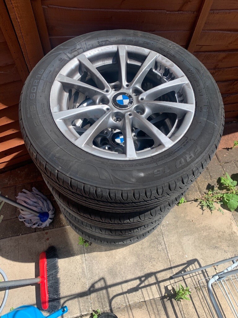 CHEAP ALLOYS BMW LIKE NEW TYRES in Syston, Leicestershire