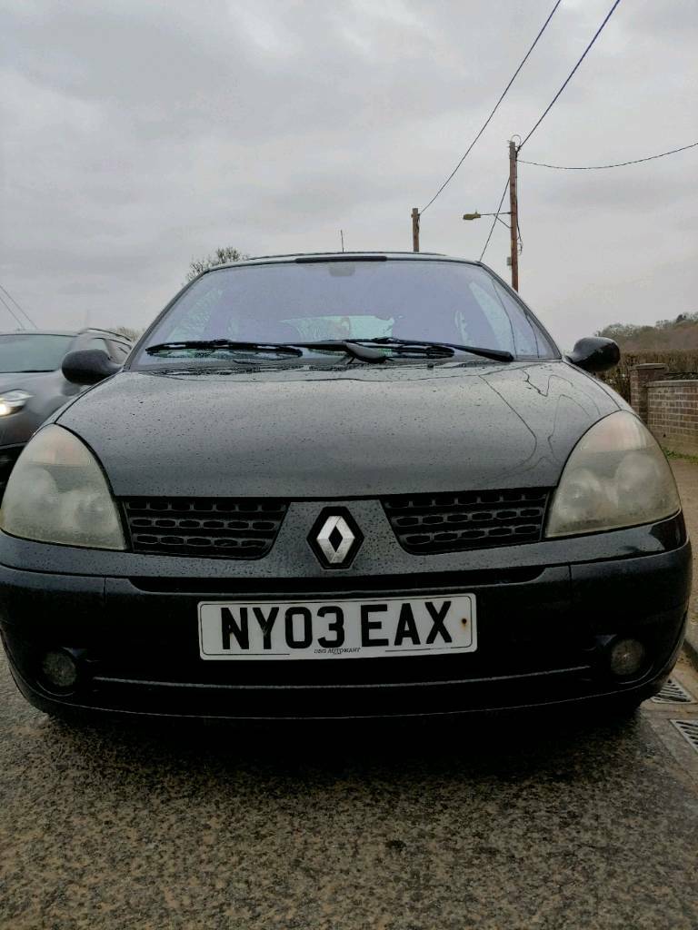 Renault 03 Clio 1.4 petrol,