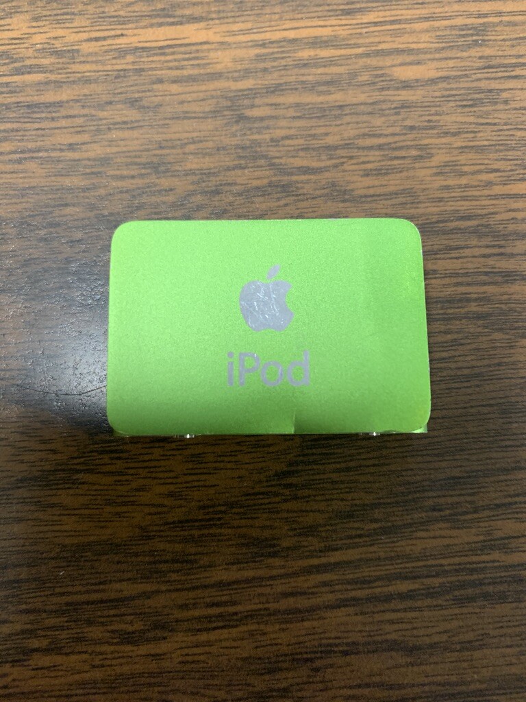 Apple iPod shuffle 2nd Generation Green (2 GB)