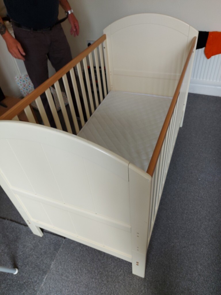 Mothercare Cot Bed for Sale in Newcastle, Tyne and Wear Gumtree