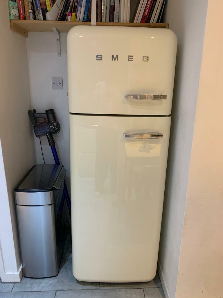 SMEG retro fridge freezer FAB30PS2 cream in Stoke Newington, London