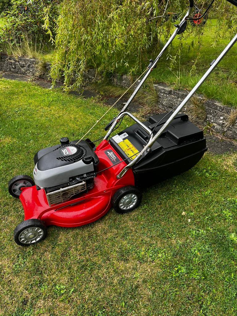 Rover ES/XL 18” cut alloy lawnmower lifts wet grass 5hp mower serviced