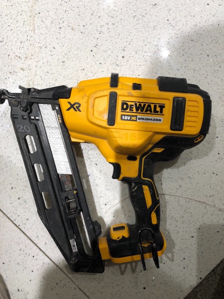 Dewalt Dcn660n 2nd fix nail gun brushless in Oxford, Oxfordshire Gumtree