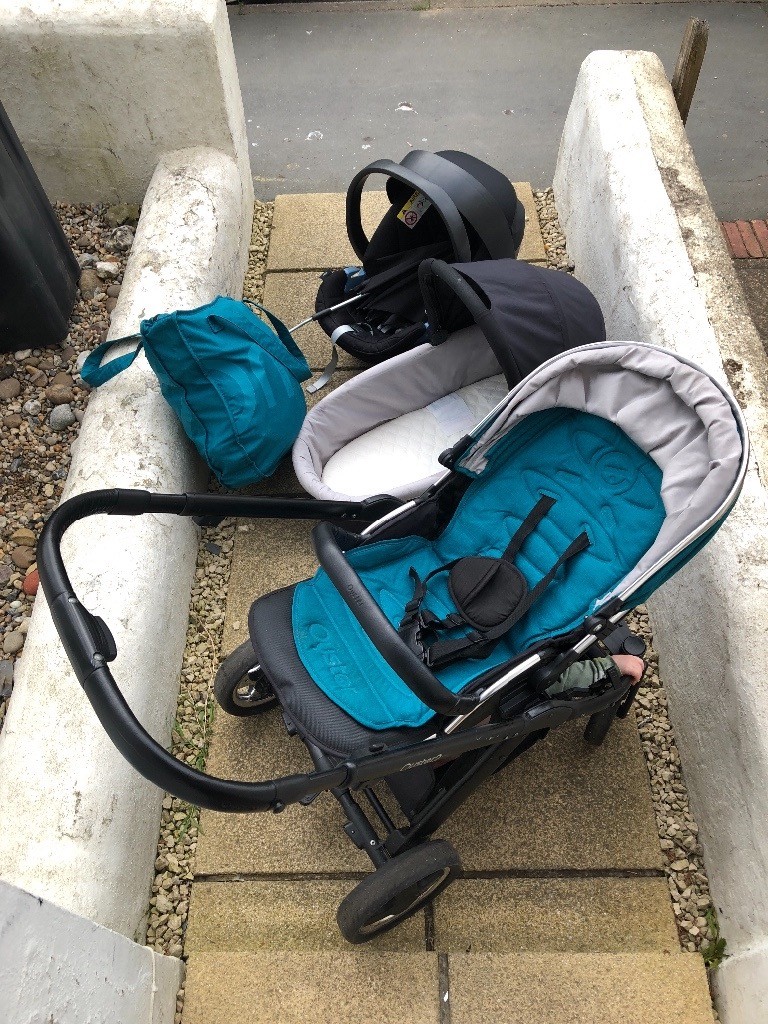 Oyster 2 Buggy, Car Seat, Carry Cot & Travel Set in Worthing, West Sussex Gumtree