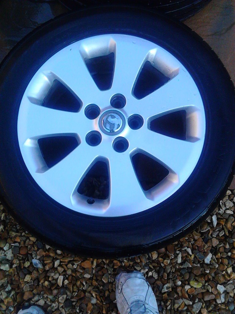 Vauxhall Insignia Alloy Wheels & Tyres in Kilsyth, Glasgow Gumtree