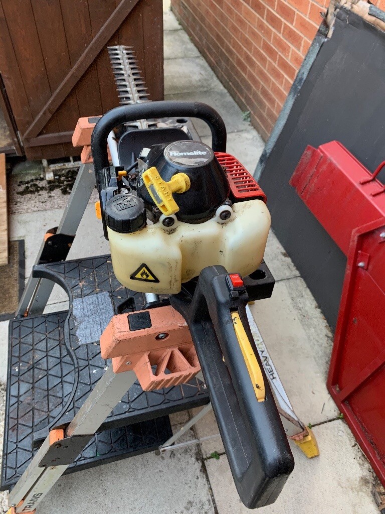 Heavy Duty Petrol Hedge Trimmer 27 inch. American Quality. in Beeston