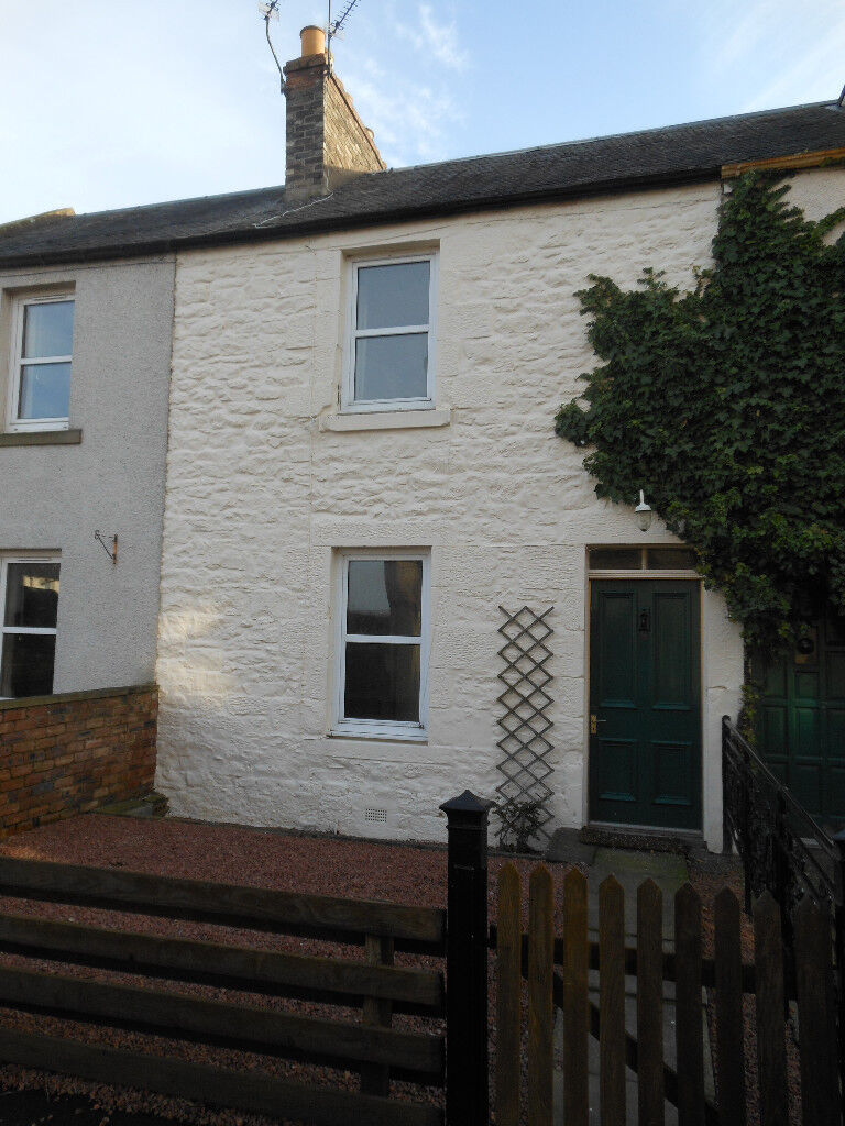 KELSO 2 bed Mid Terraced House in Kelso Scottish 