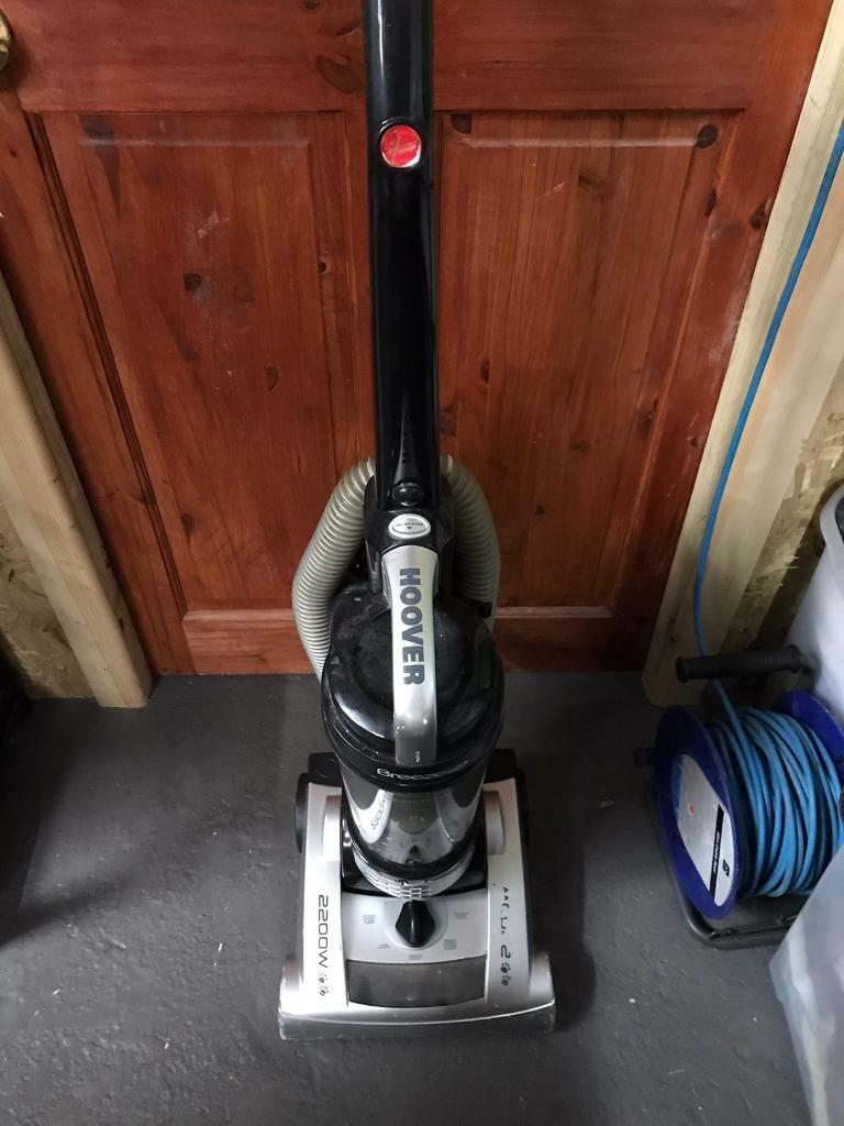 2200W Hoover Vacuum Cleaner in Yeovil, Somerset Gumtree