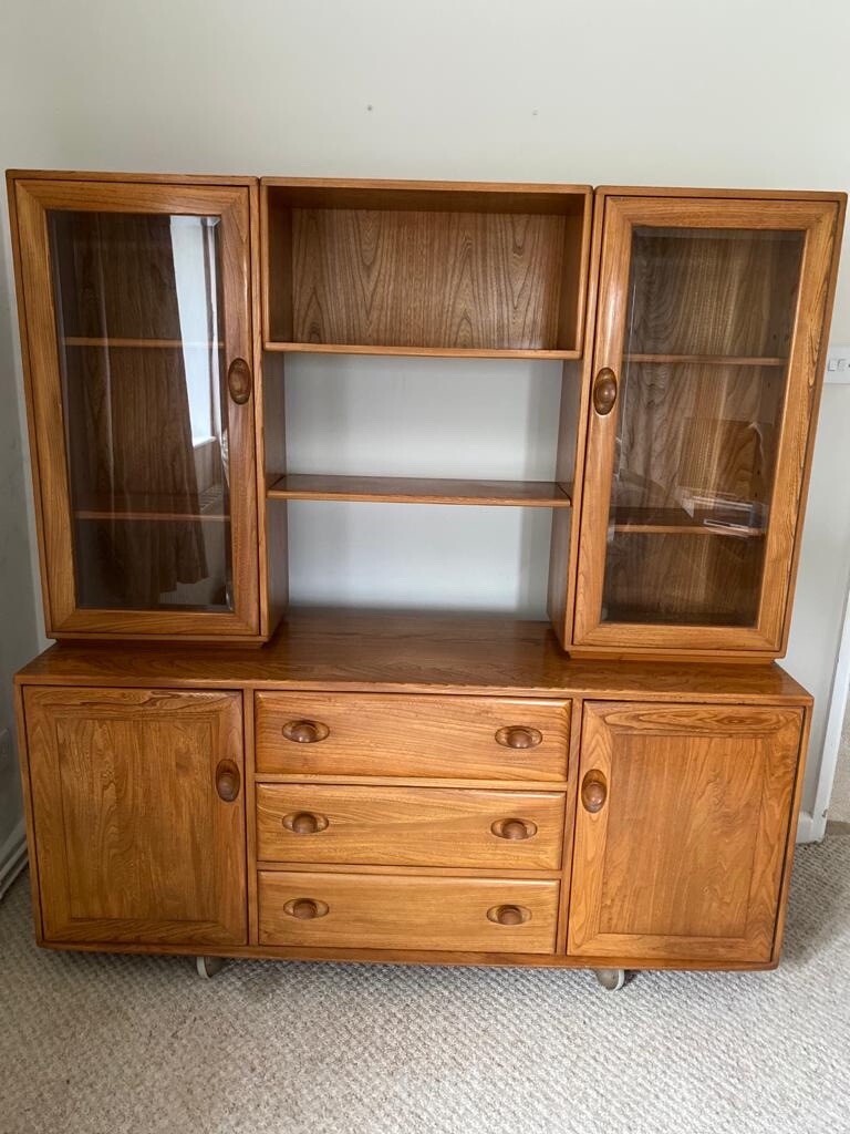 Ercol Display in Ludgershall, Hampshire Gumtree