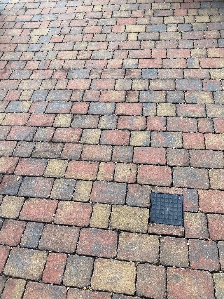 Bradstone Woburn Rumbled Infilta Block Paving Autumn in Shenley