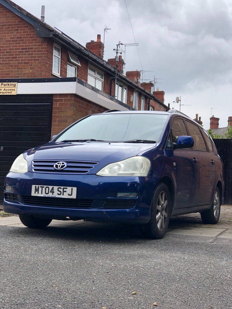 Toyota Avensis Verso TS, 7 Seats, Blue, 2Ltr (High Spec Model) in