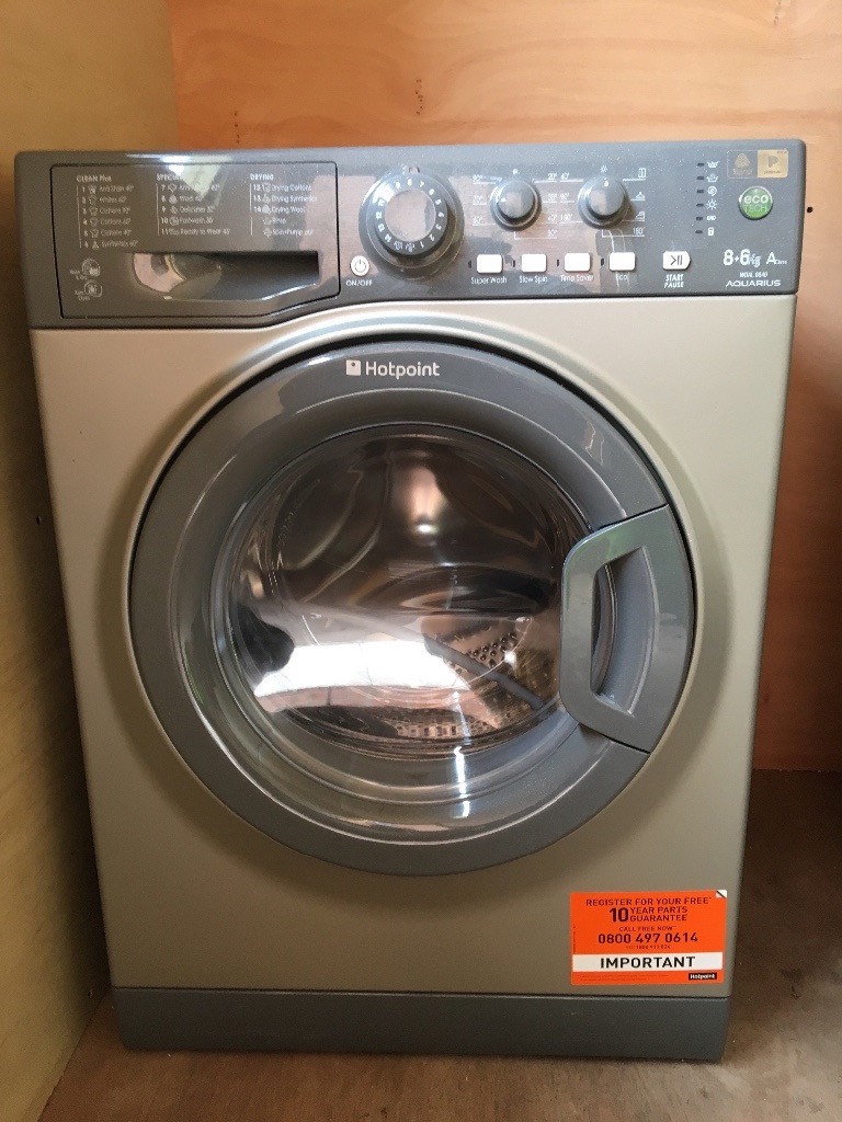Hotpoint washer/dryer only 5 months old in Uttoxeter, Staffordshire