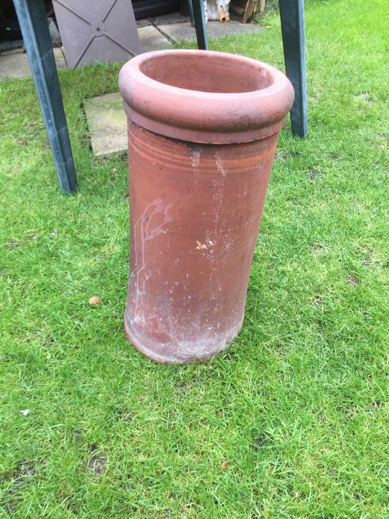 Chimney pot planter / feature Garden Pot Terracotta in Colchester