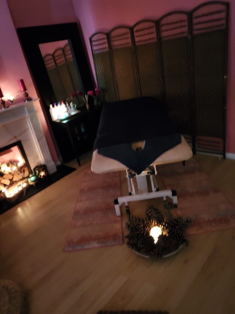 Professional Swedish Massage in West Kensington in Kensington, London