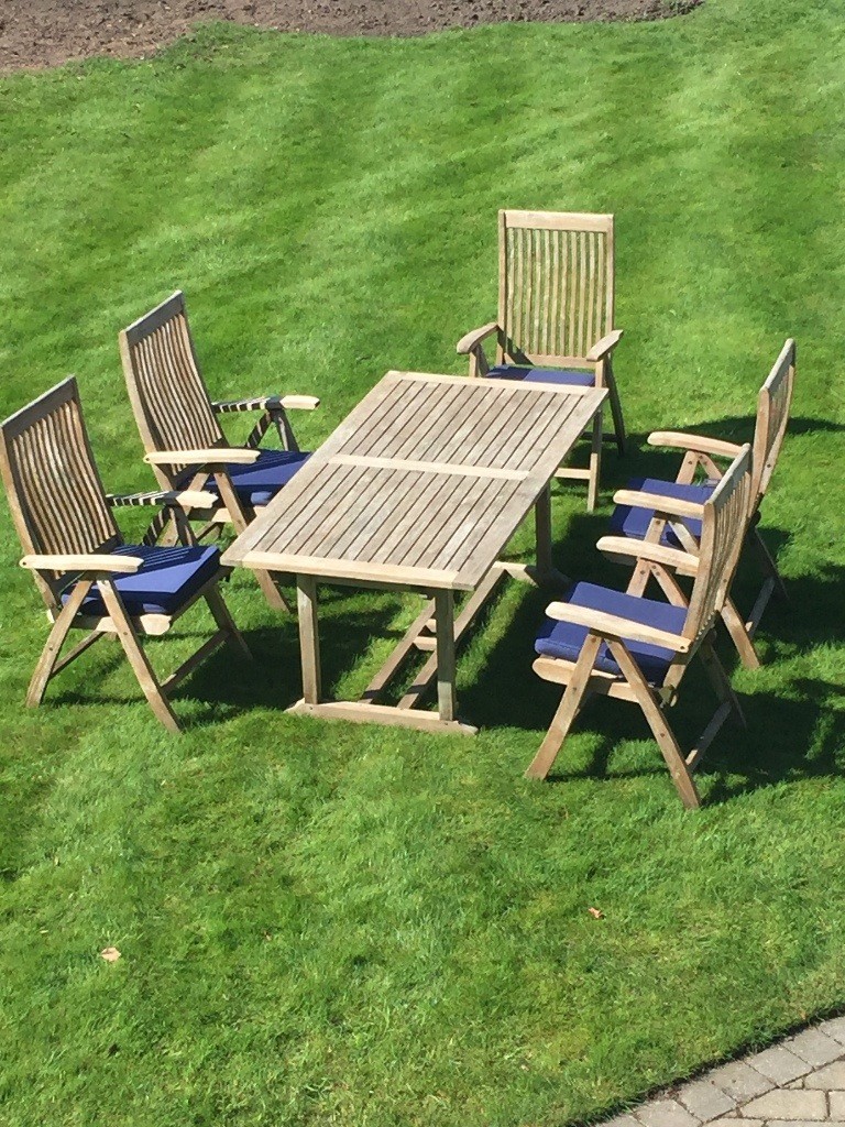 BrambleCrest Wooden Garden table and chairs with seat cushions | in