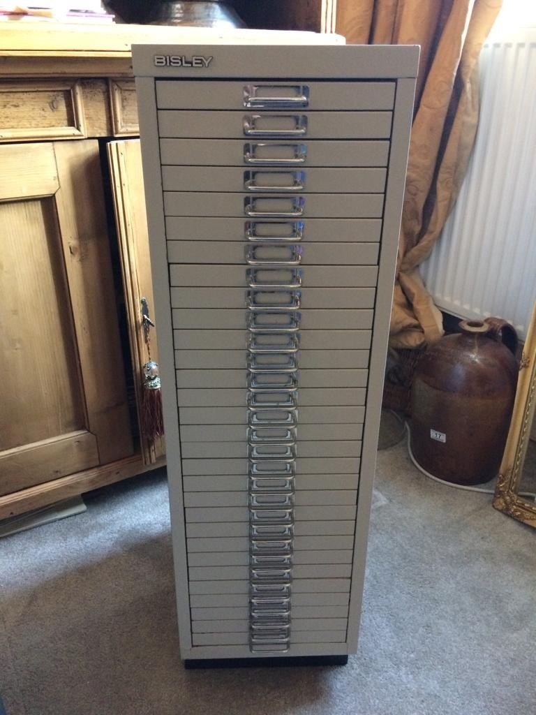 Bisley Cream Multi Drawer Filing Cabinet In Buckingham