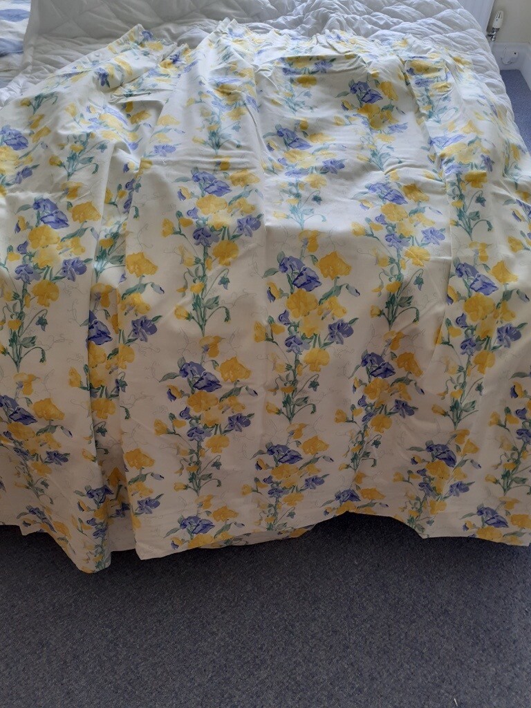 Vintage Laura Ashley Sweet Pea Bedding and Curtains in Beverley, East