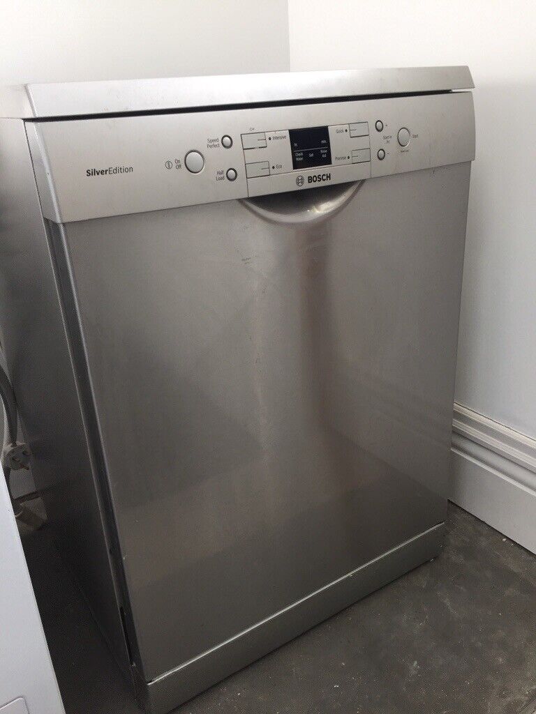 stainless-steel-bosch-silver-edition-dishwasher-in-alresford