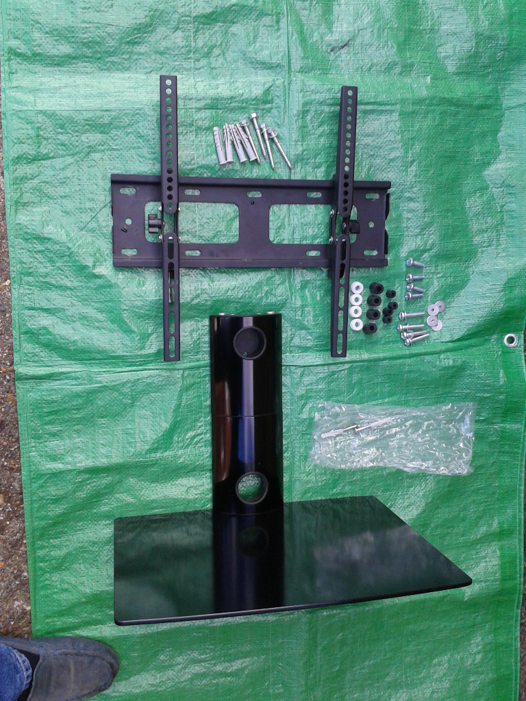 TV Television Wall Bracket & Sky Receiver Shelf Led/LCD/Plasma FREE