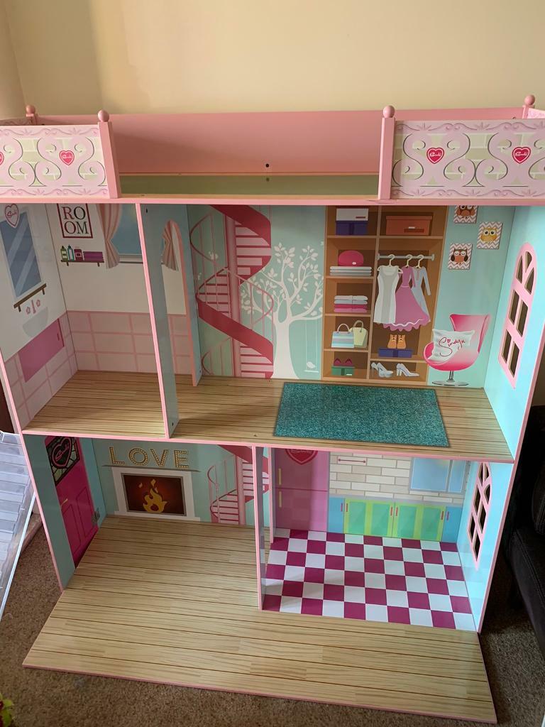 Large wooden sindy dolls house ( used for our generation) in