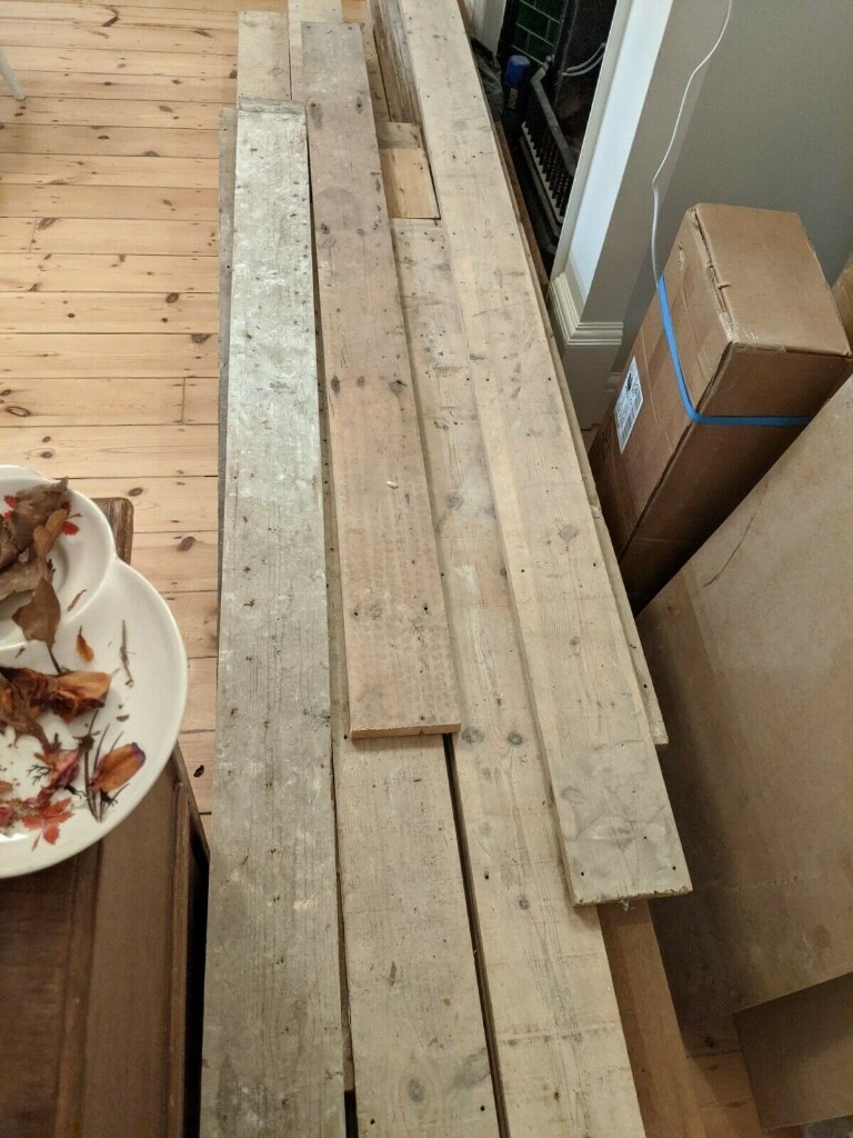 Reclaimed pine boards / floorboards / pine flooring 4 3/4&quot; x 21mm | in