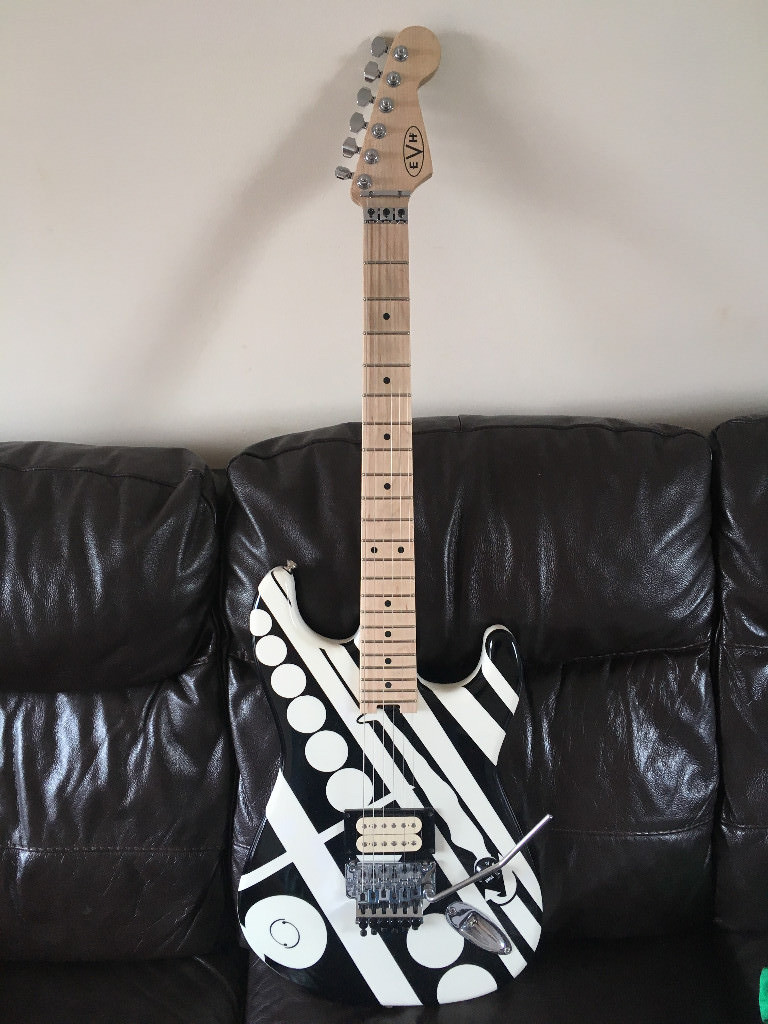 EVH CIRCLES STRIPED SERIES ELECTRIC GUITAR VAN HALEN RARE in