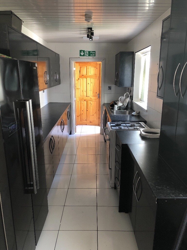 SUPPORTED rooms to rent in Edgbaston, West Midlands