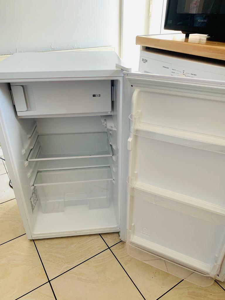 Curry’s UnderCounter fridge with small freezer in Rainham, Kent