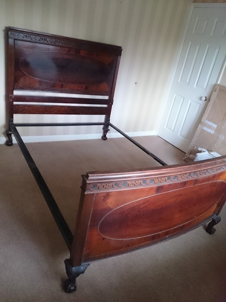 Vintage Antique Vono Mahogany Solid Wood Double Bed Frame with ball
