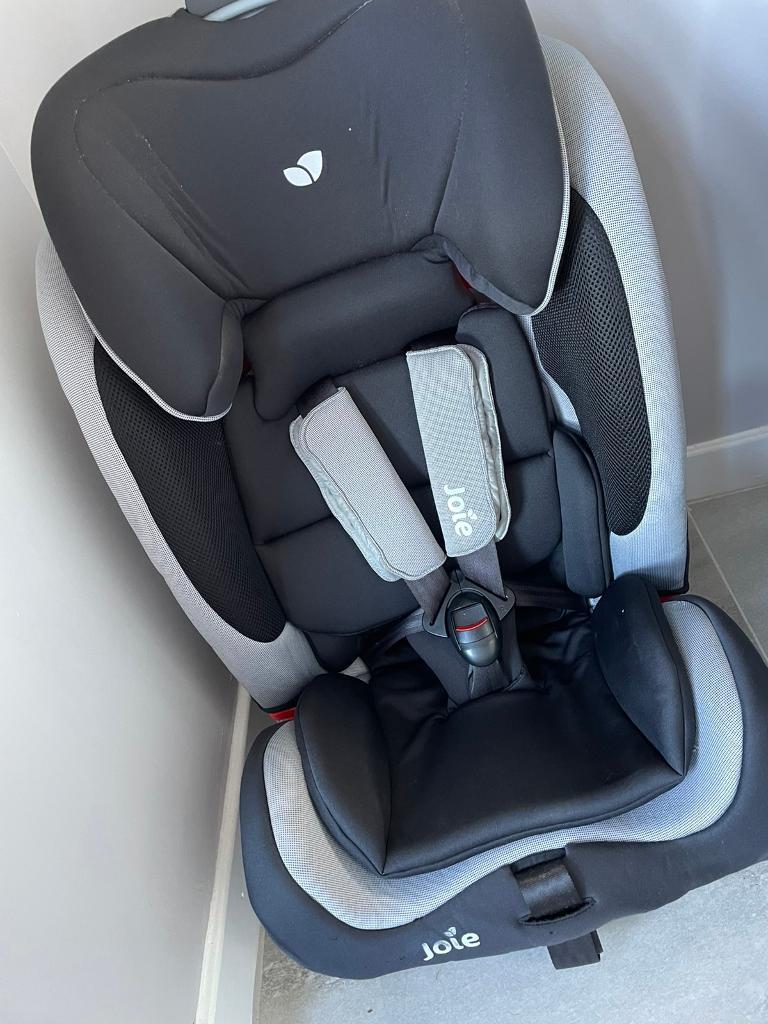 Joie isofix car seat in Ormskirk, Lancashire Gumtree