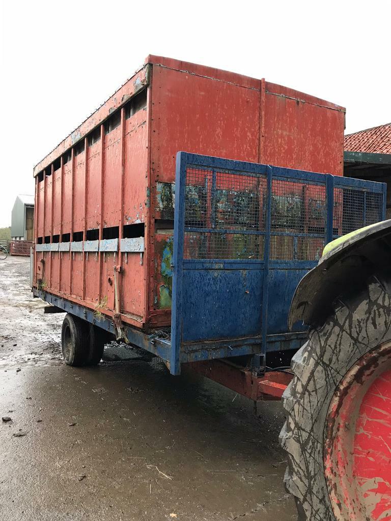 Cattle float in Dunfermline, Fife Gumtree