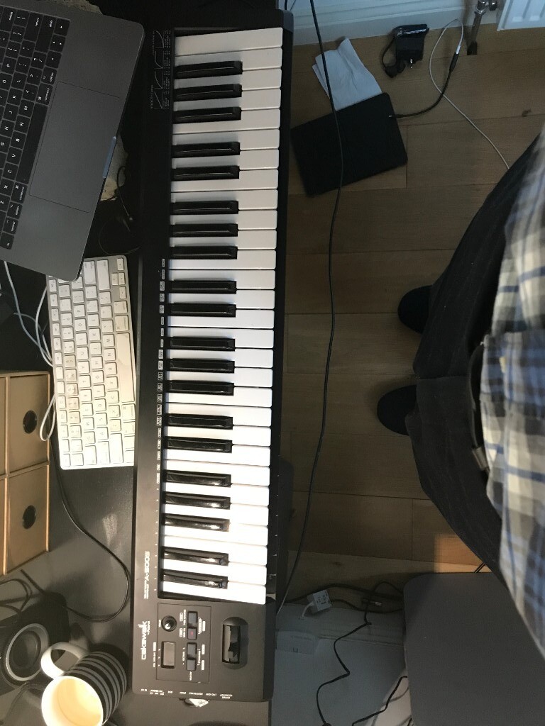 Roland Cakewalk A500s midi keyboard controller in Oxford, Oxfordshire
