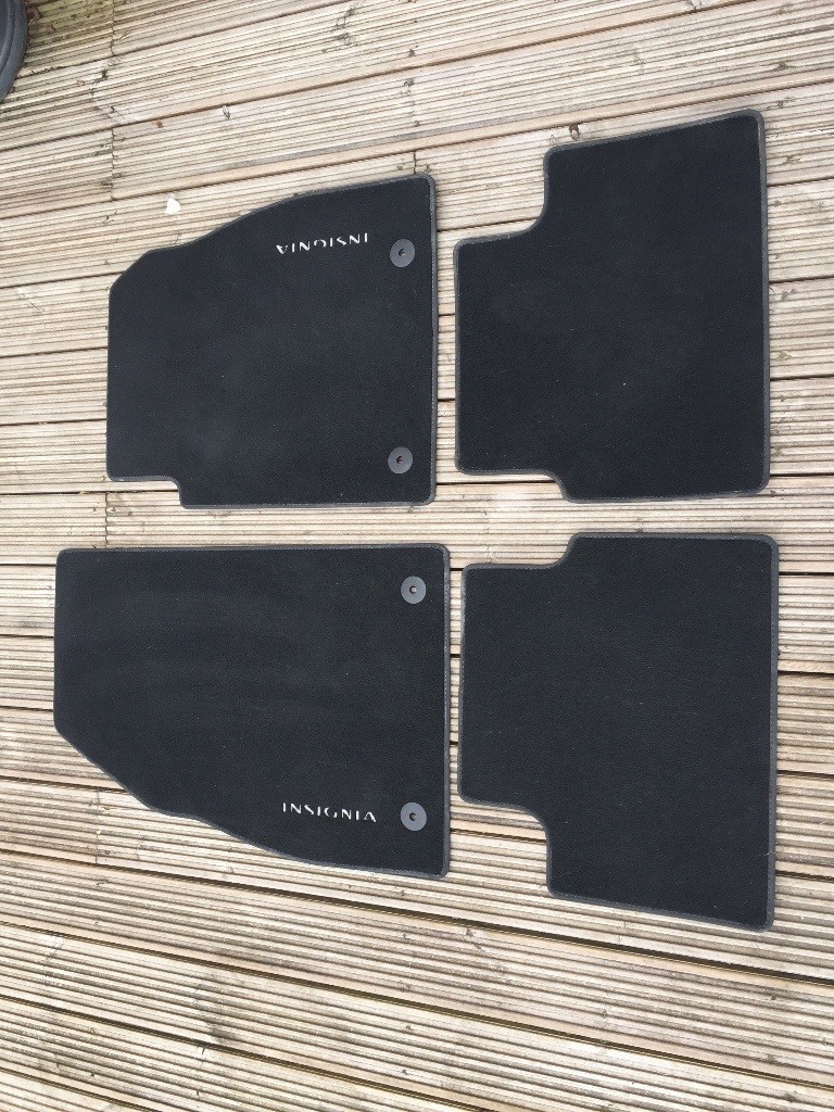 Genuine Vauxhall Insignia velour car mats in Westbury, Wiltshire