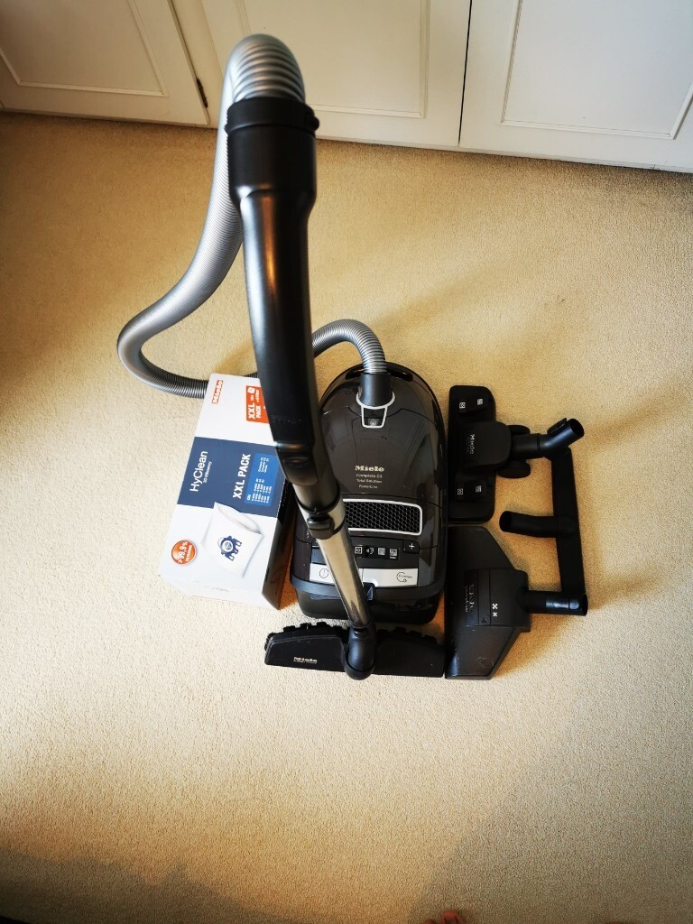 Miele Complete C3 Total Solution Allergy PowerLine Cylinder Vacuum