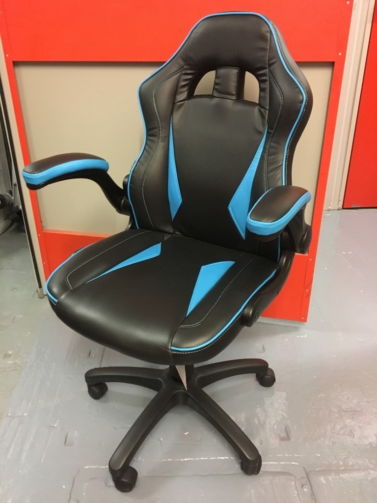 RECLINING SPORTS RACING GAMING OFFICE DESK. Final week half price